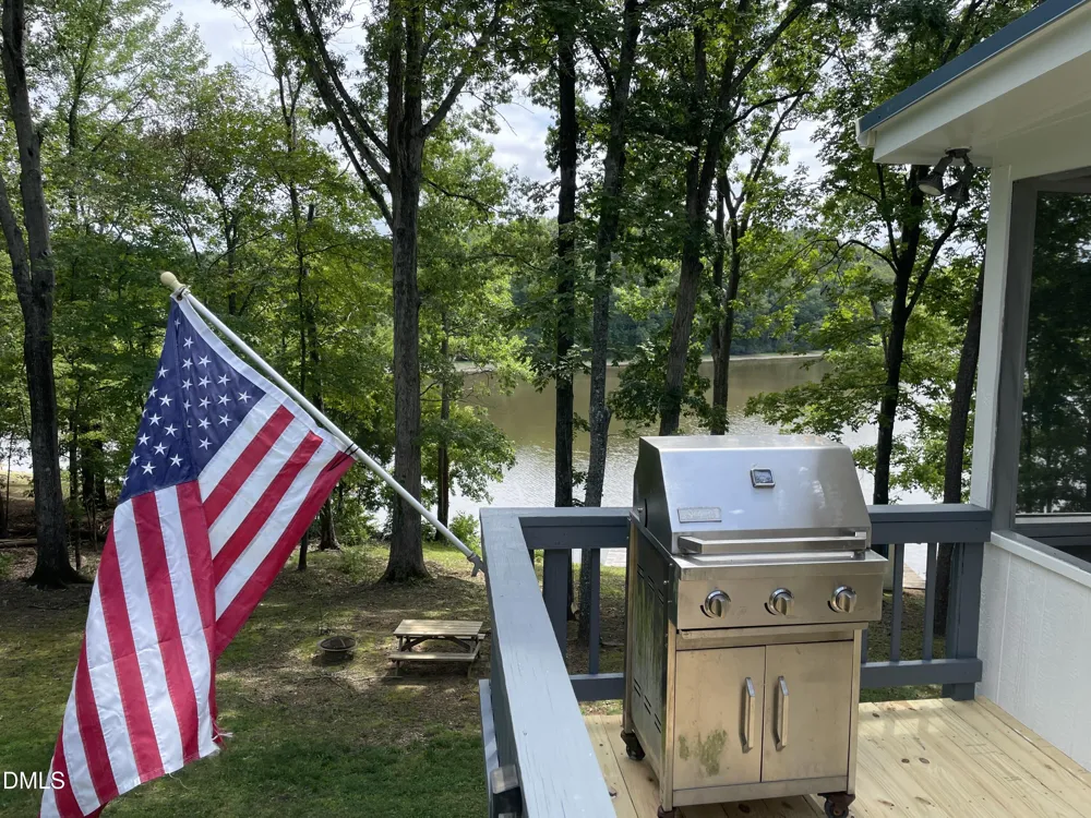 1088 Hyco Hills Road Semora, NC 27343