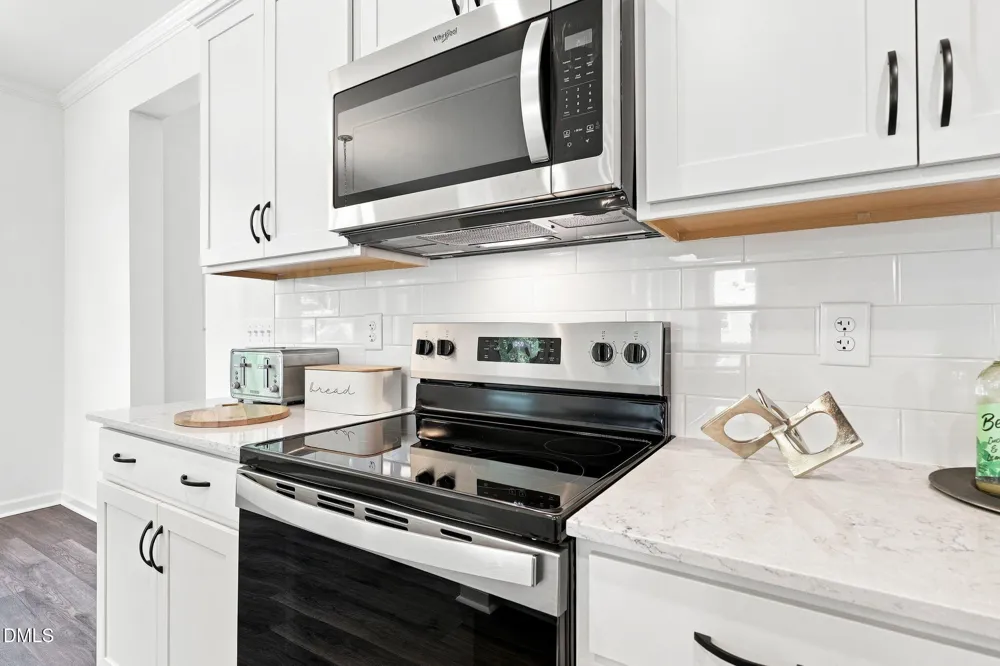 272 White Azalea Way Benson, NC 27504