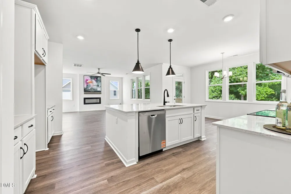 272 White Azalea Way Benson, NC 27504