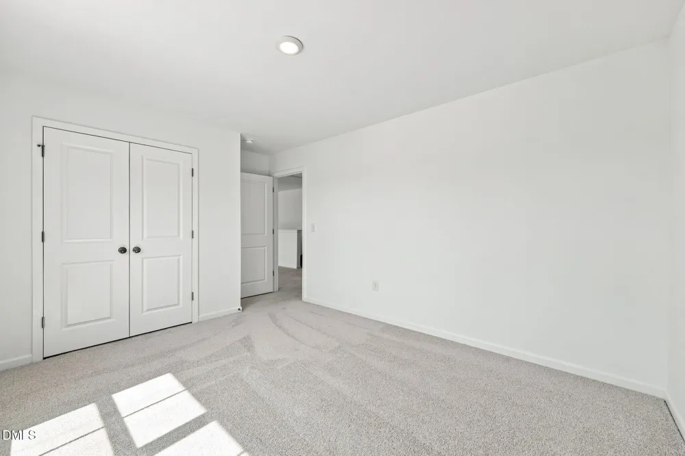 272 White Azalea Way Benson, NC 27504
