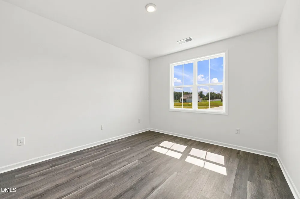 272 White Azalea Way Benson, NC 27504