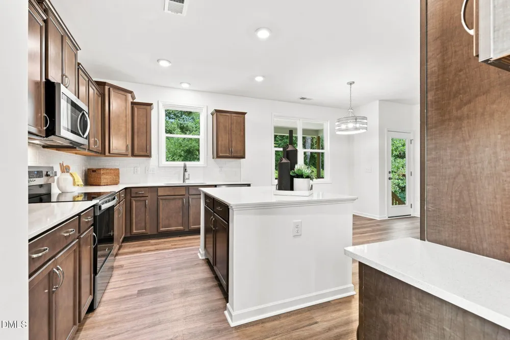 236 White Azalea Way Benson, NC 27504