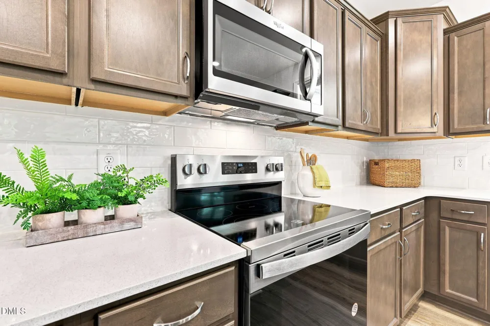 236 White Azalea Way Benson, NC 27504