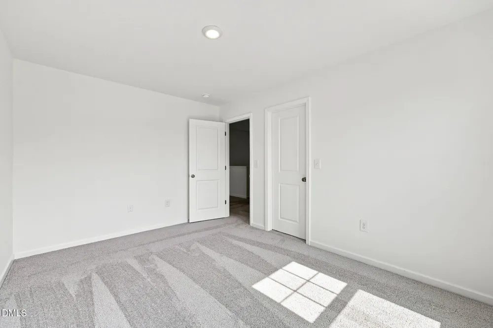 236 White Azalea Way Benson, NC 27504