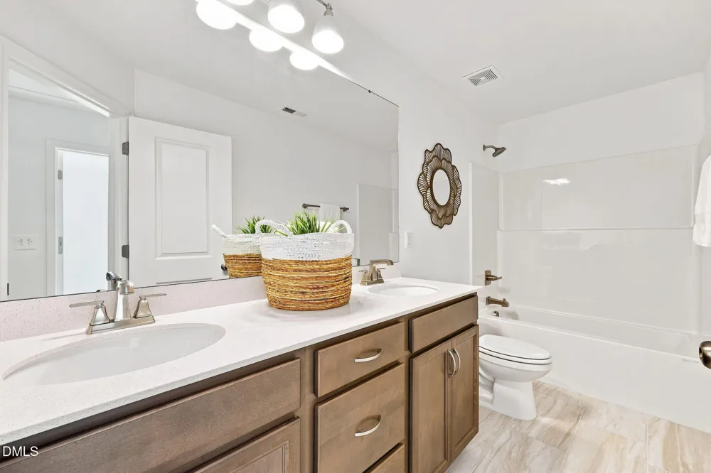 236 White Azalea Way Benson, NC 27504