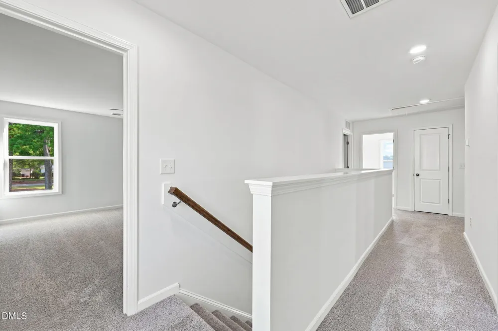 69 White Azalea Way Benson, NC 27504