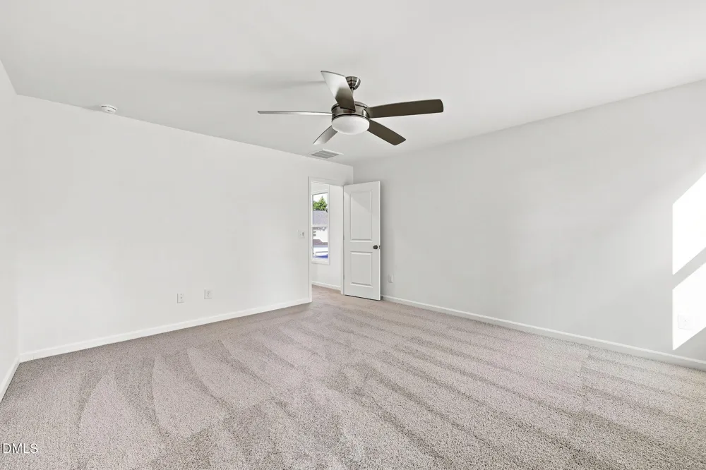 69 White Azalea Way Benson, NC 27504