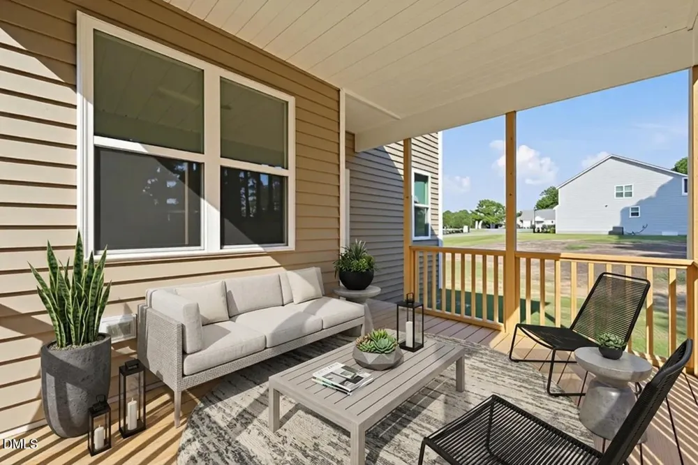 69 White Azalea Way Benson, NC 27504