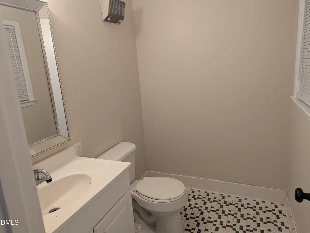1020 Riverside Circle Spring Lake, NC 28390