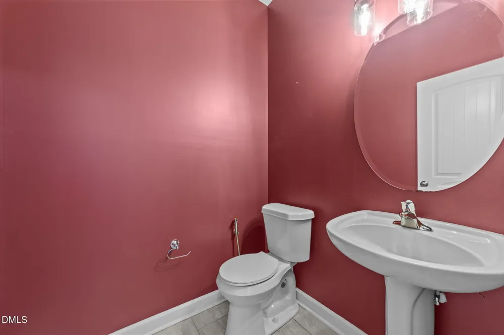 842 New Charleston Drive Fuquay Varina, NC 27526