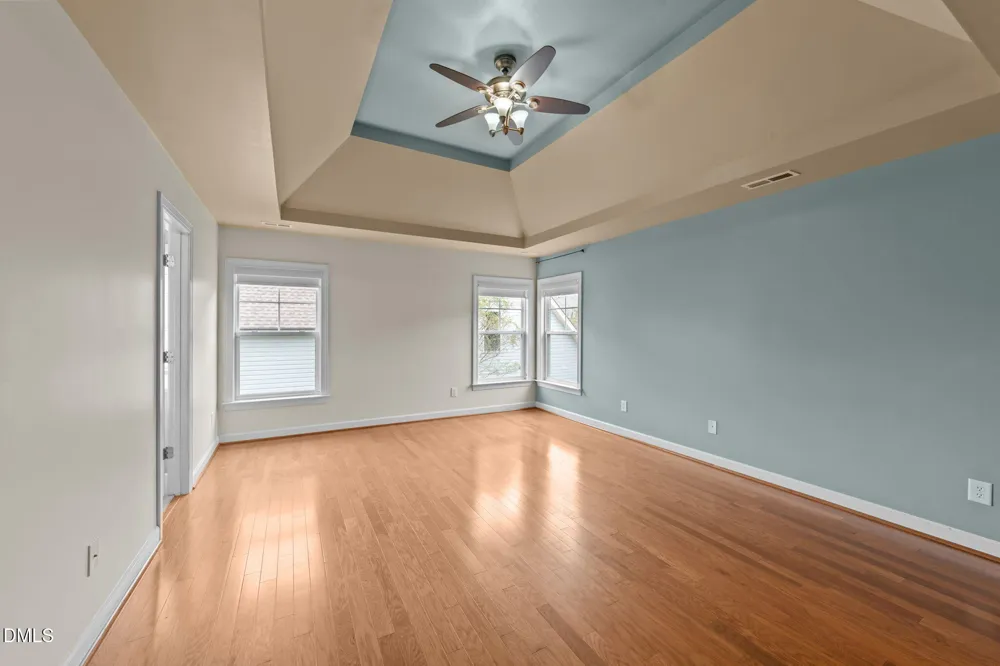 842 New Charleston Drive Fuquay Varina, NC 27526