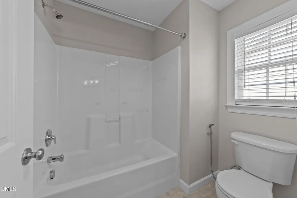 842 New Charleston Drive Fuquay Varina, NC 27526