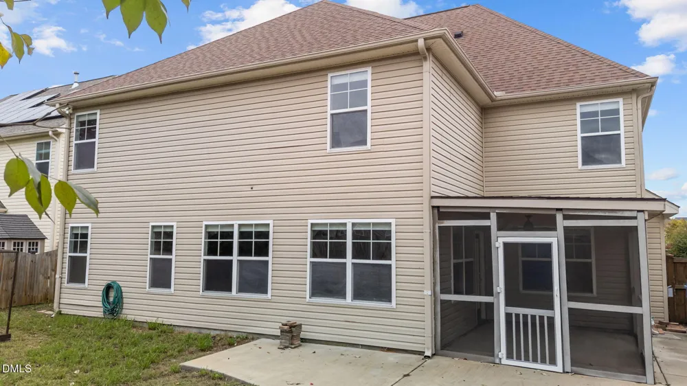 842 New Charleston Drive Fuquay Varina, NC 27526