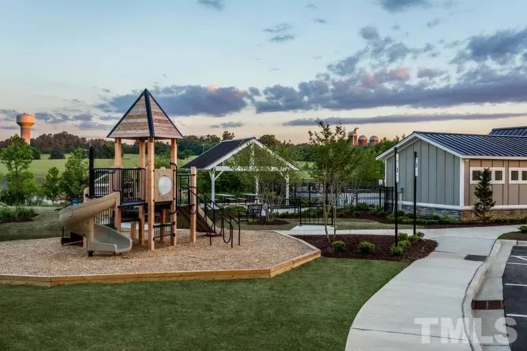 842 Silo Park Drive Wake Forest, NC 27587