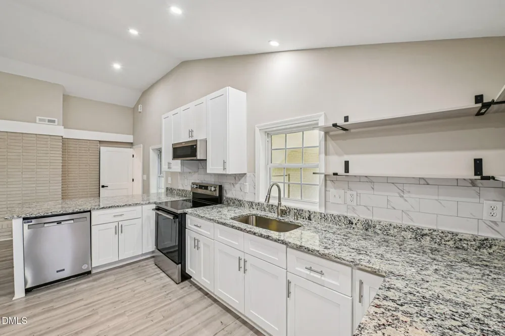 117 W Allen Street Four Oaks, NC 27524