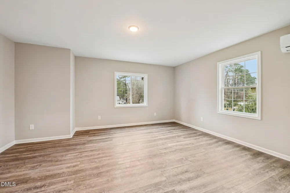 117 W Allen Street Four Oaks, NC 27524