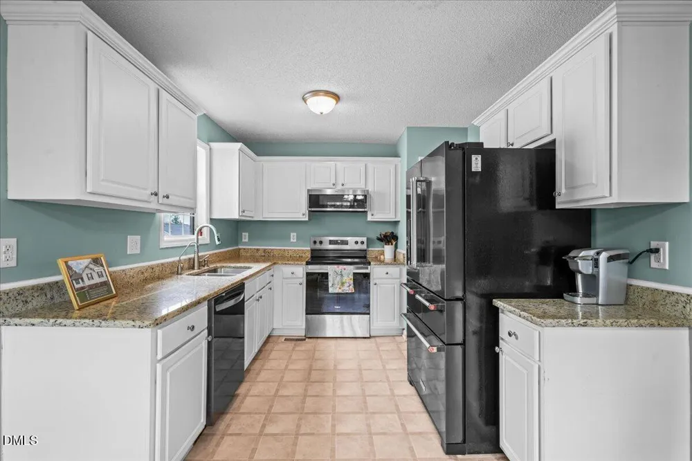 629 Avondale Drive Clayton, NC 27520