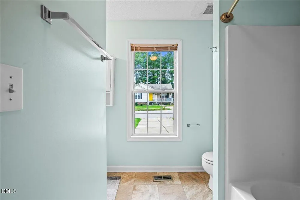 629 Avondale Drive Clayton, NC 27520