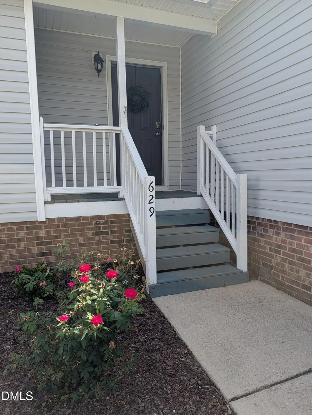 629 Avondale Drive Clayton, NC 27520