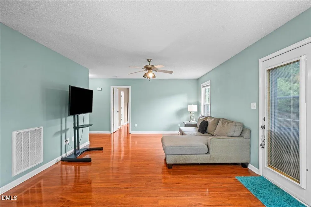629 Avondale Drive Clayton, NC 27520