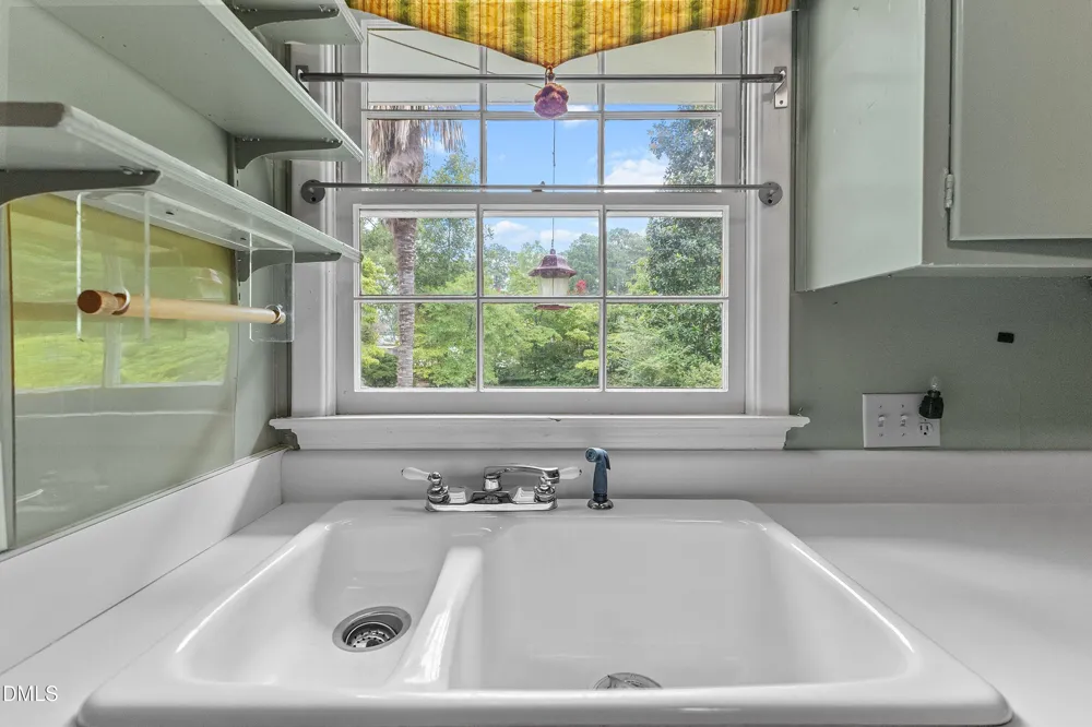 1101 S Walnut Drive Smithfield, NC 27577