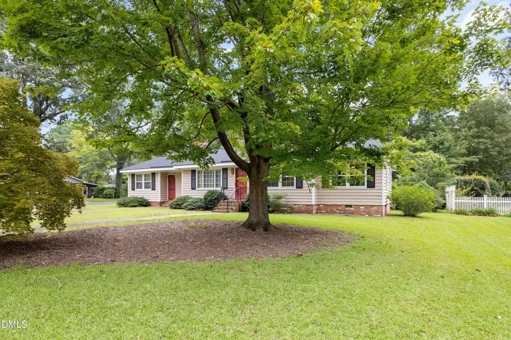 1101 S Walnut Drive Smithfield, NC 27577