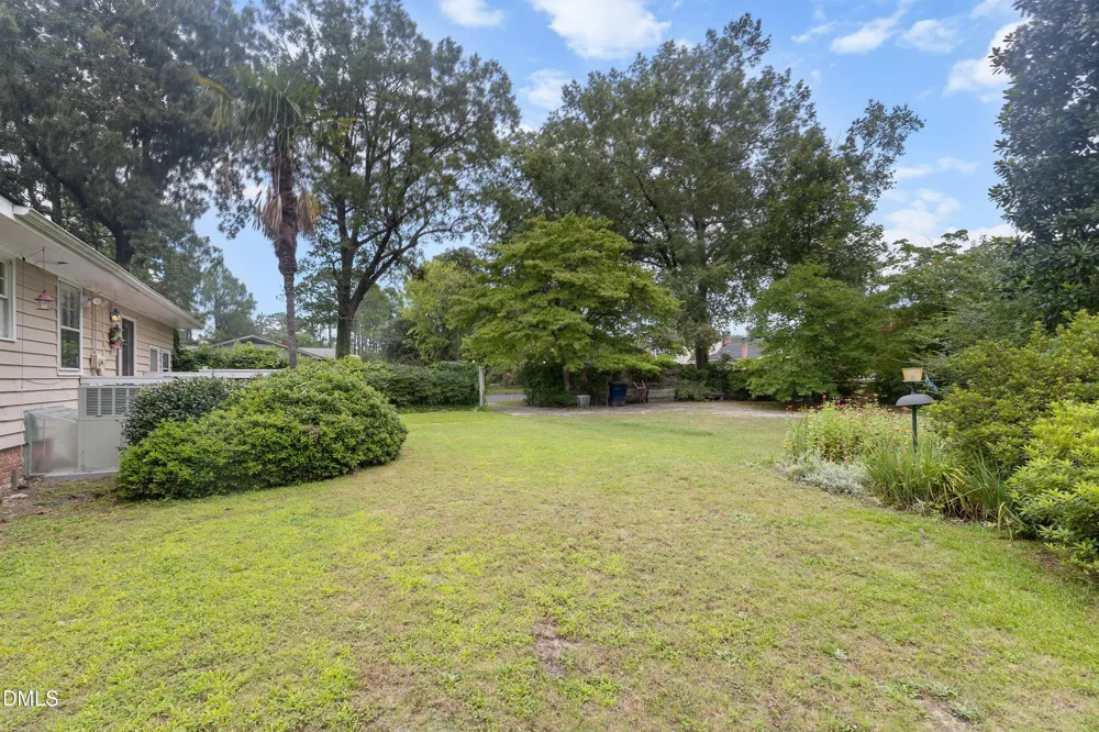 1101 S Walnut Drive Smithfield, NC 27577