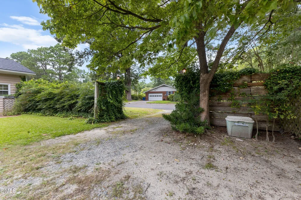 1101 S Walnut Drive Smithfield, NC 27577