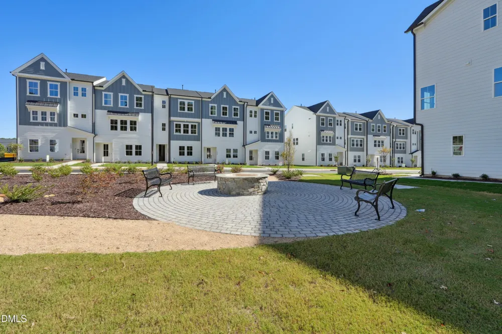 1057 Zelkova Lane Chapel Hill, NC 27517