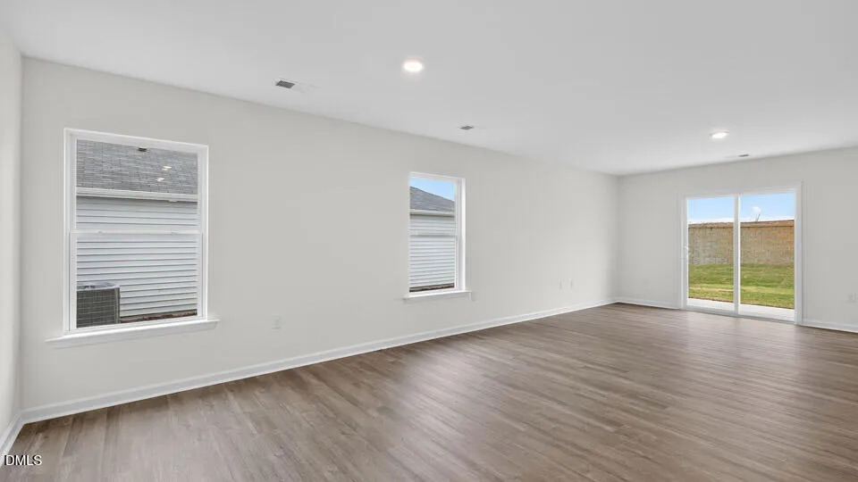 516 Chestnut Oak Drive Sanford, NC 27332