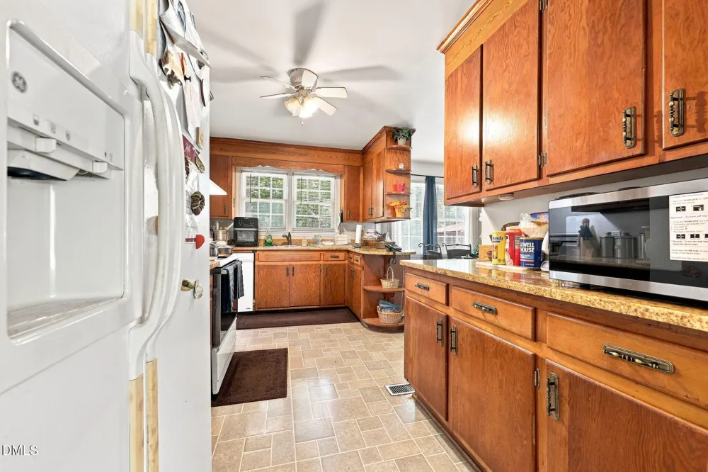 2136 Mountain Creek Road Oxford, NC 27565