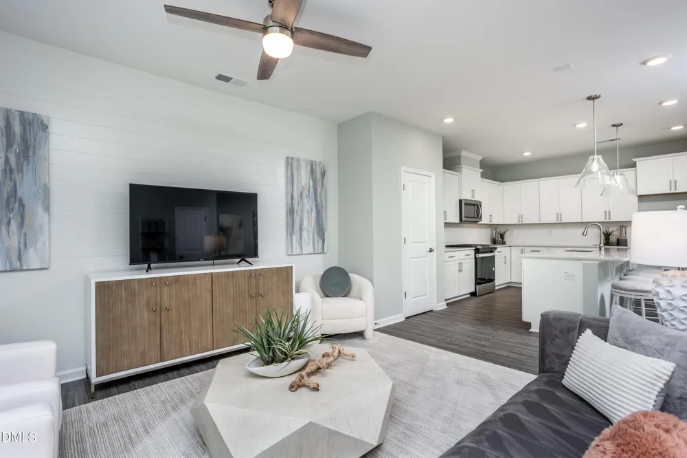 171 Glenmore Gardens Road Raleigh, NC 27603