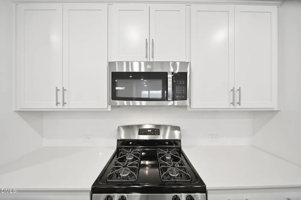 328 Granite Knoll Court Rolesville, NC 27571