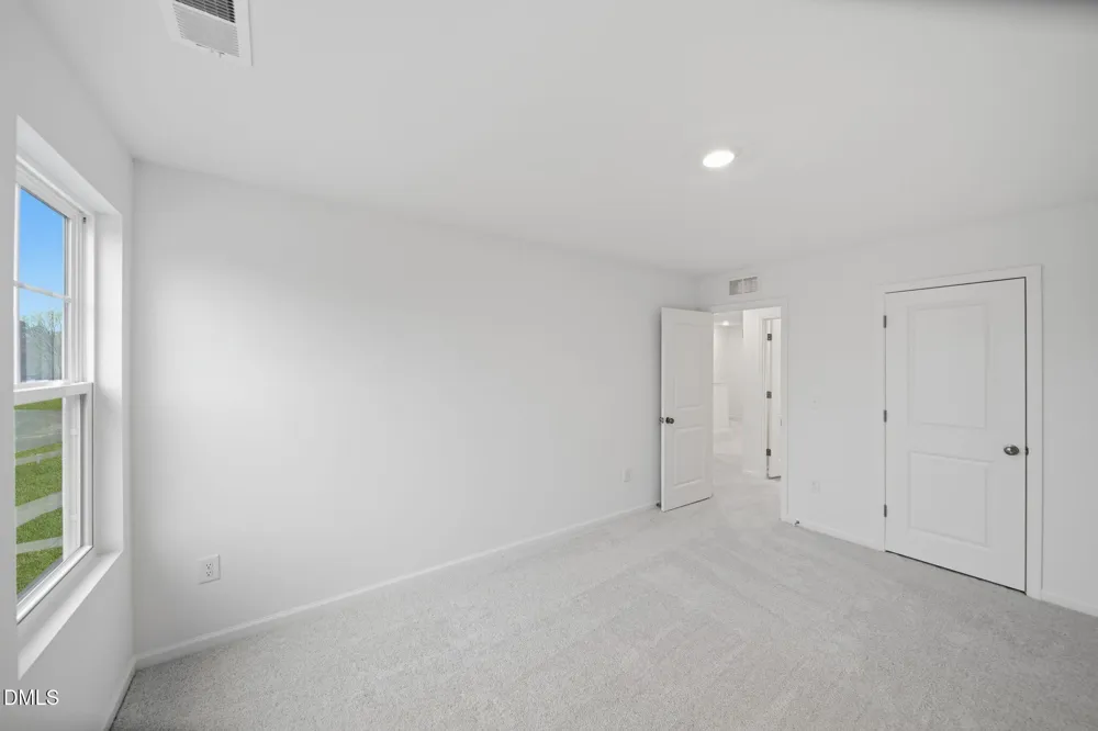 328 Granite Knoll Court Rolesville, NC 27571