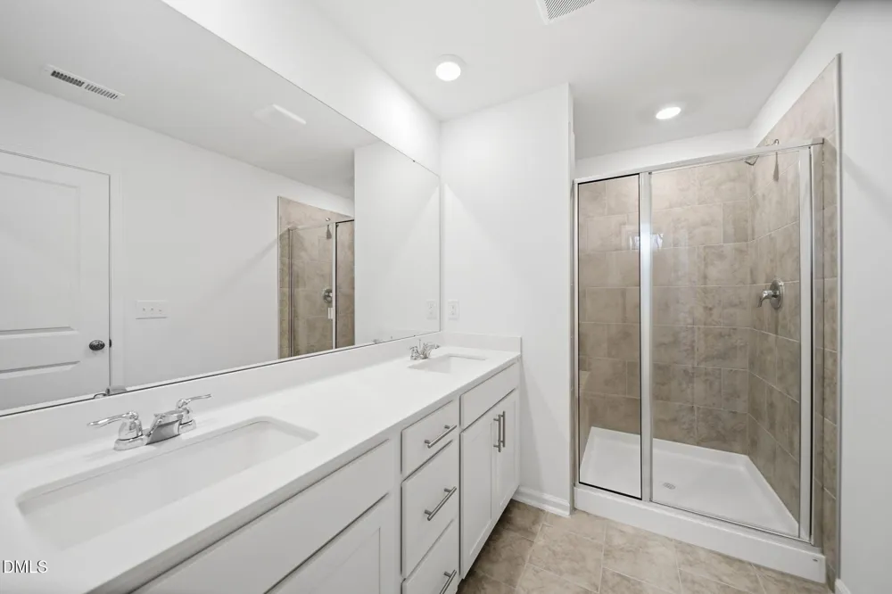 328 Granite Knoll Court Rolesville, NC 27571