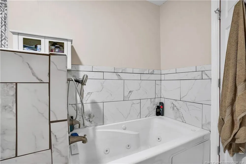 70 Primrose Drive Fairmont, NC 28340