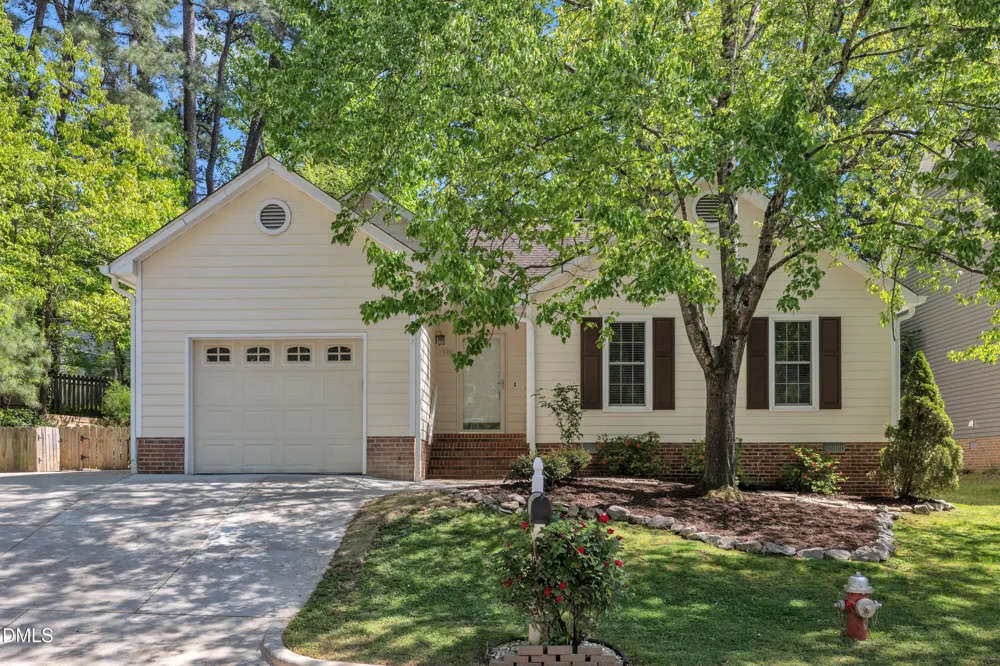 106 London Plain Court Cary, NC 27513