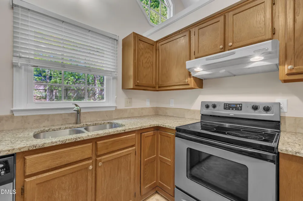 106 London Plain Court Cary, NC 27513
