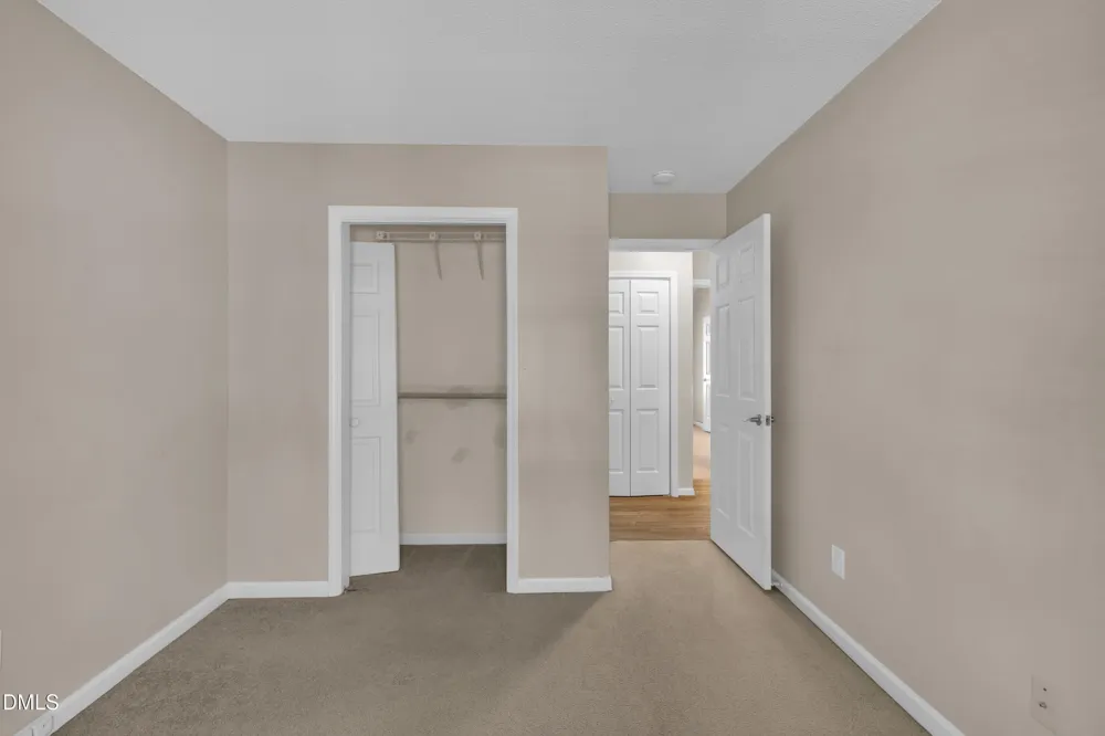 106 London Plain Court Cary, NC 27513