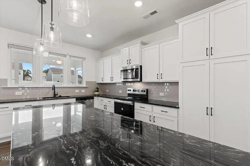 105 S Mule Way Benson, NC 27504