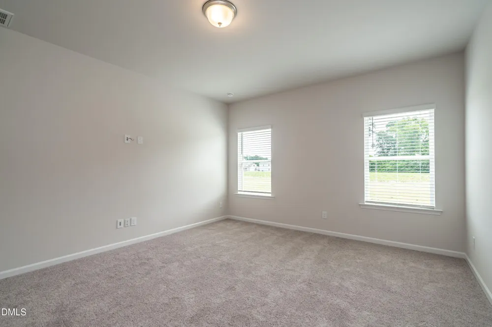 194 E American Marigold Drive Benson, NC 27504