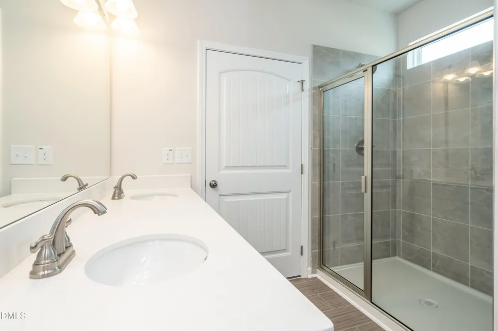 194 E American Marigold Drive Benson, NC 27504