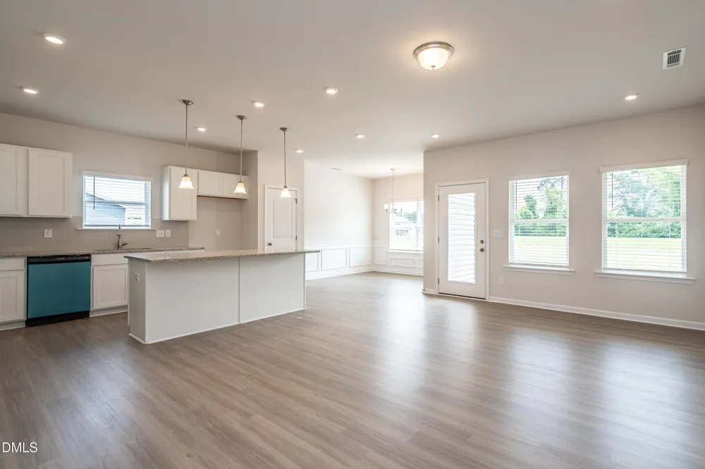 194 E American Marigold Drive Benson, NC 27504