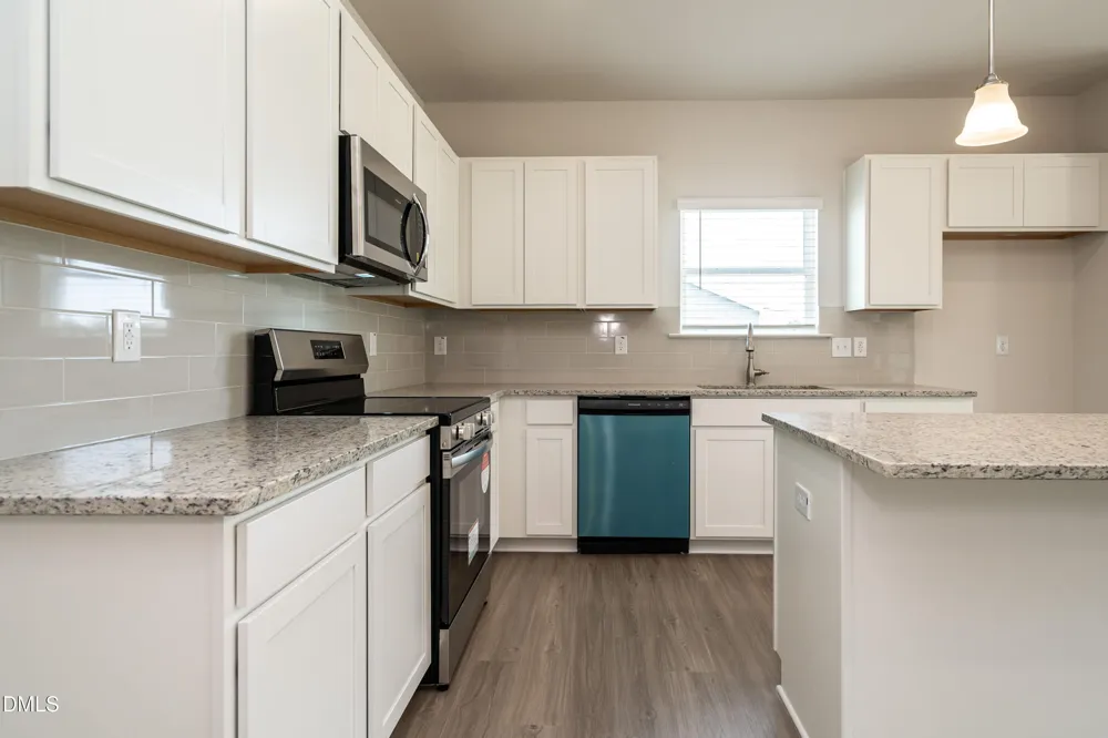 194 E American Marigold Drive Benson, NC 27504
