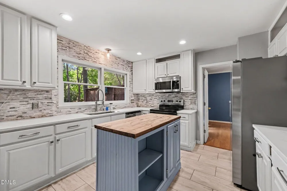 1204 Belhaven Road Cary, NC 27513