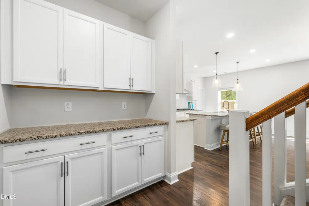 9021 River Hawk Lndg Willow Springs, NC 27592