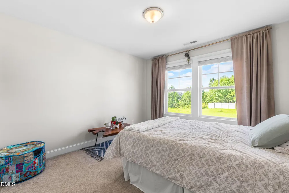 9021 River Hawk Lndg Willow Springs, NC 27592