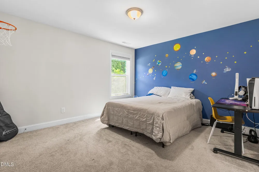 9021 River Hawk Lndg Willow Springs, NC 27592