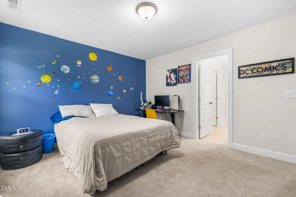 9021 River Hawk Lndg Willow Springs, NC 27592