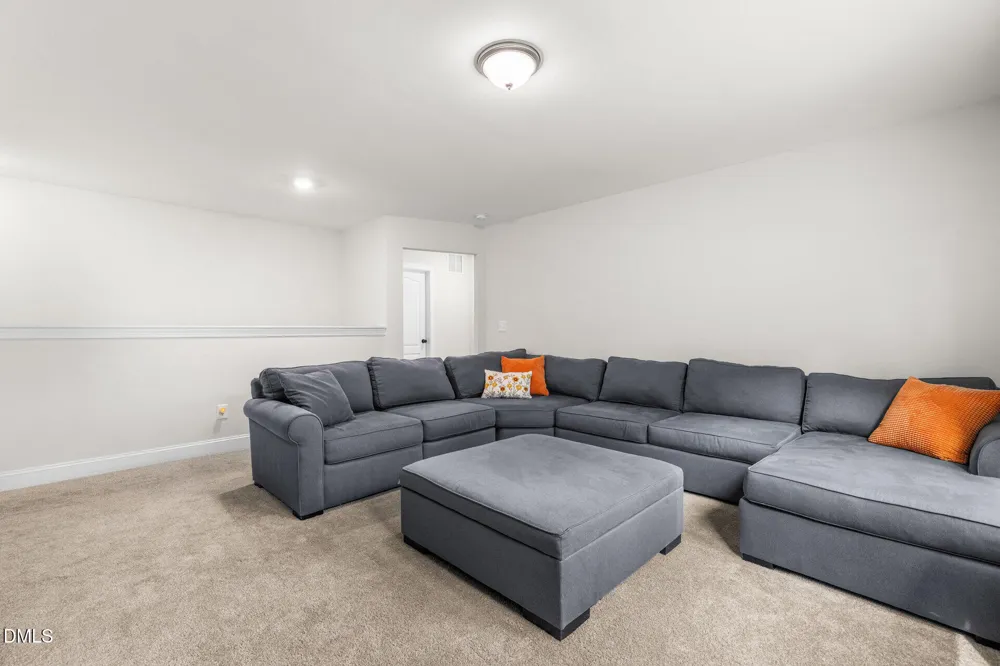 9021 River Hawk Lndg Willow Springs, NC 27592